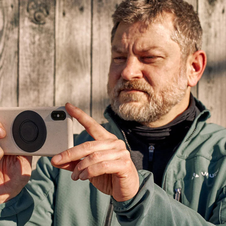 VACUUM CASE – UNIVERSAL UNI PHONE PATCH · BLACK