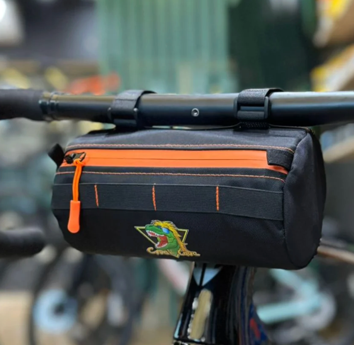 Mochila delantera Creek Cave Essentials