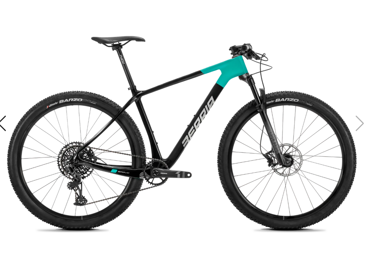 BERRIA BRAVO COMP SX Talla M