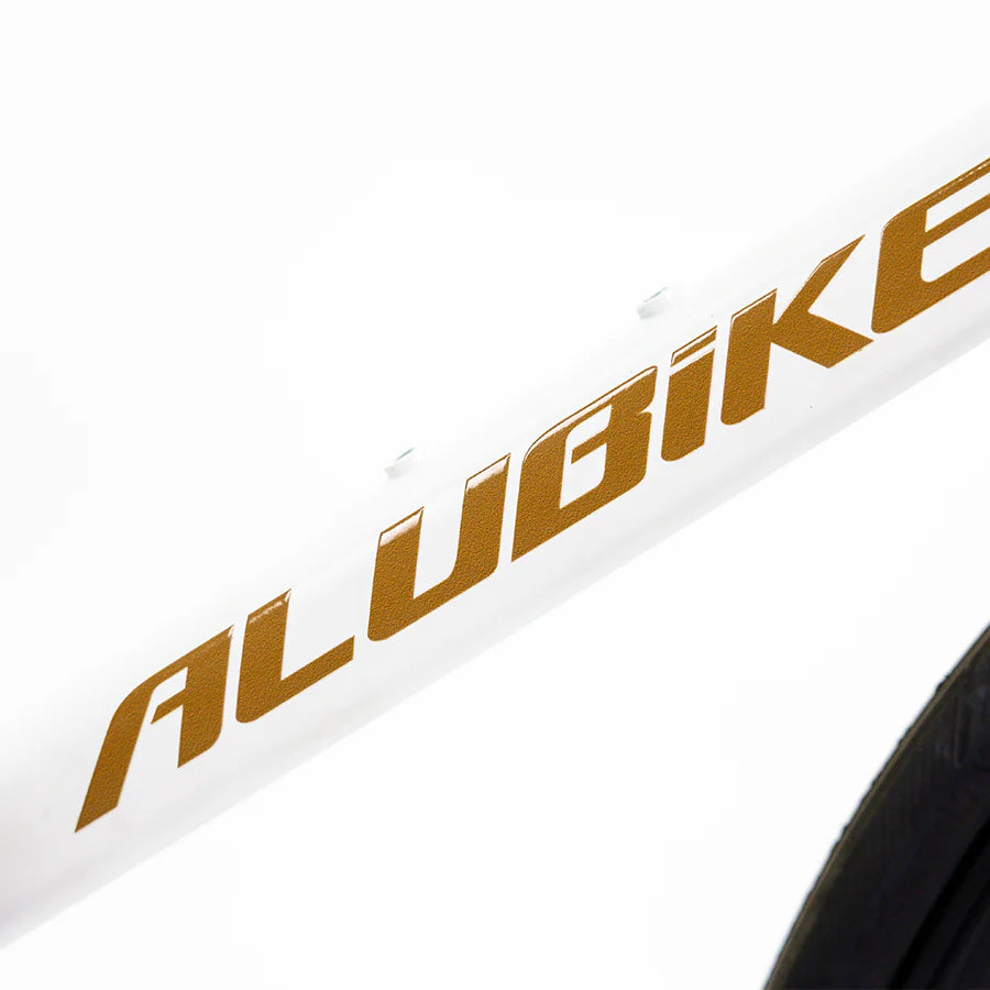 ALUBIKE ONIX 700C COLOR CREMA MODELO 2026