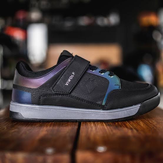 TENIS MTB VIWOLF FLOW BLACK