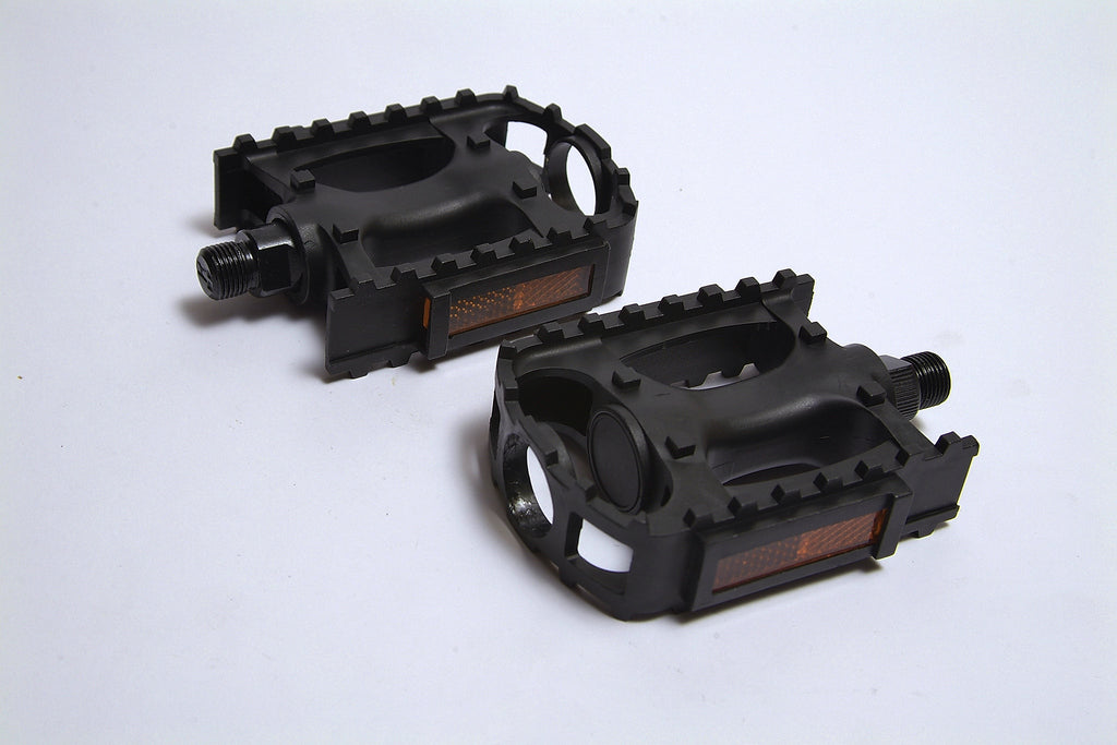Pedales Benotto Con Reflejantes Plastico Negro