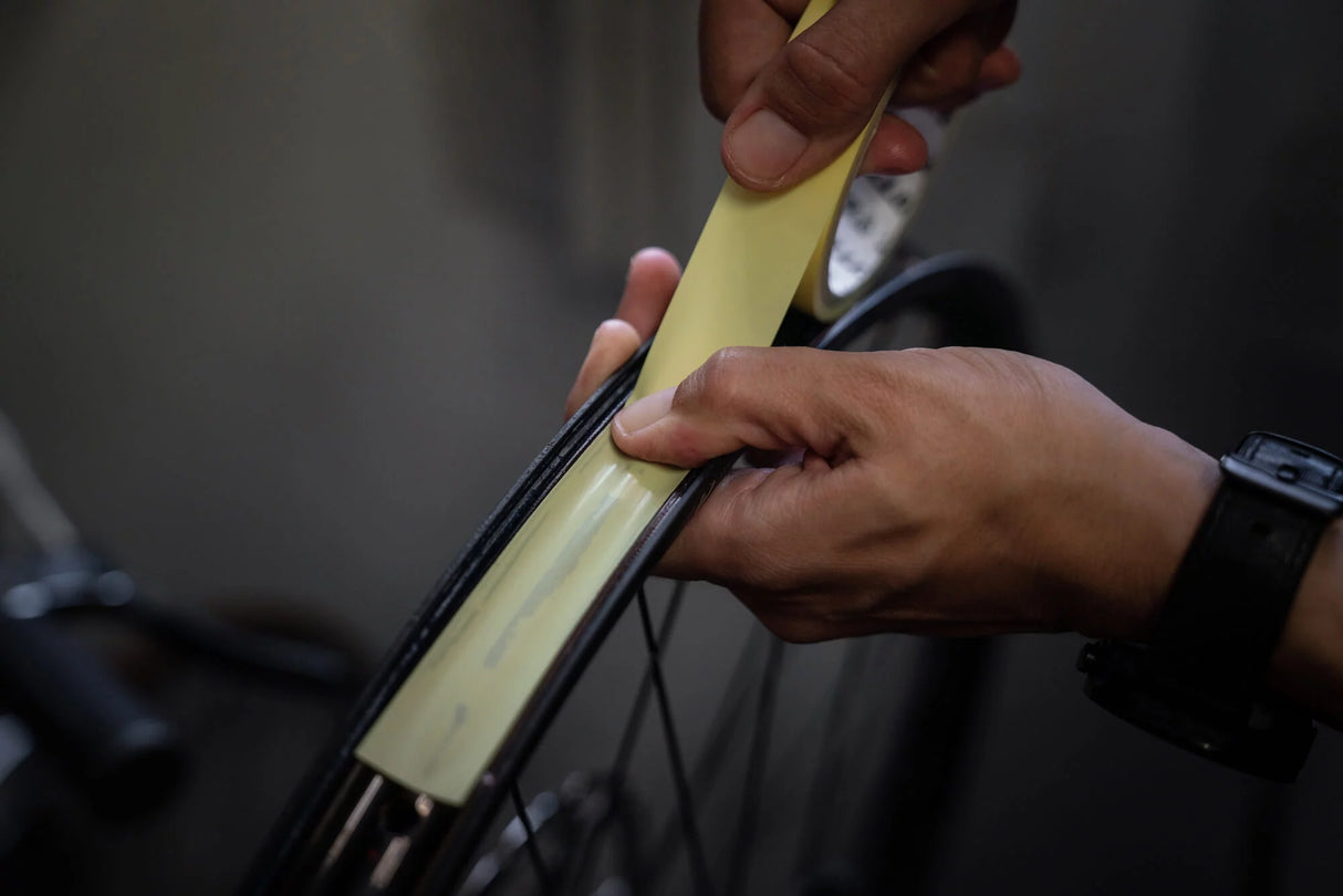 SERVICIO CINTA TUBELESS (SIN MATERIAL)