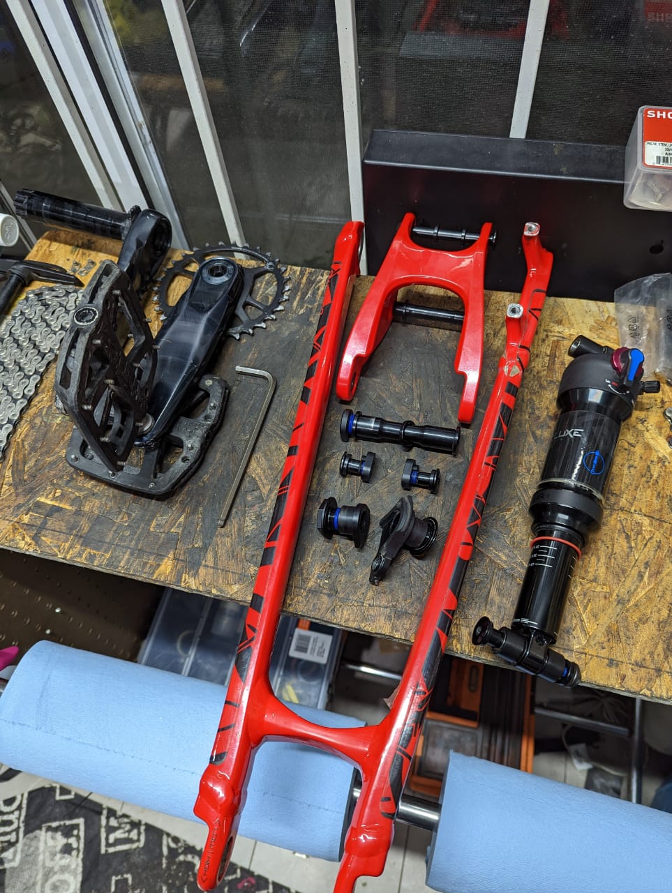 SERVICIO MANTENIMIENTO A BASCULANTE