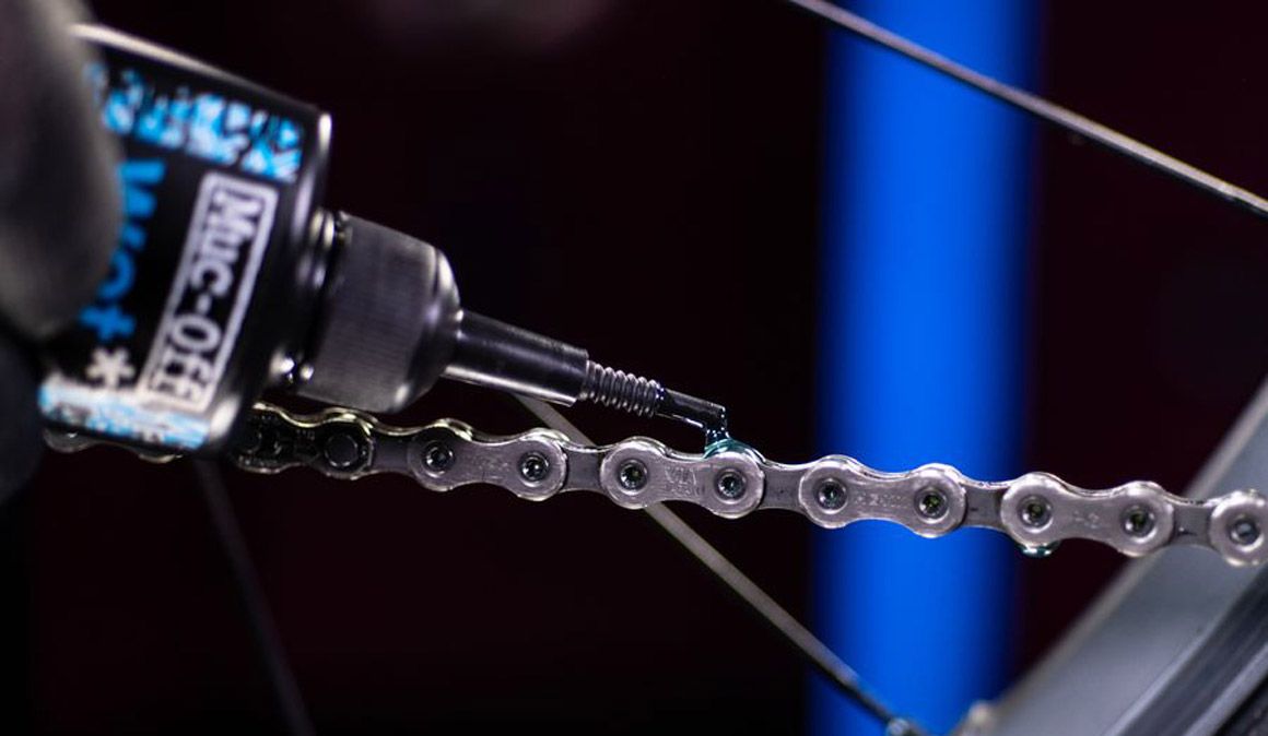 SERVICIO LUBRICACIÓN DE CADENA