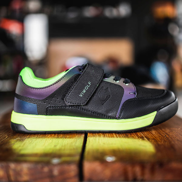 TENIS MTB FLAT VIWOLF