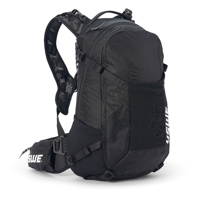 MOCHILA USWE SHRED 16 CARBON BLACK