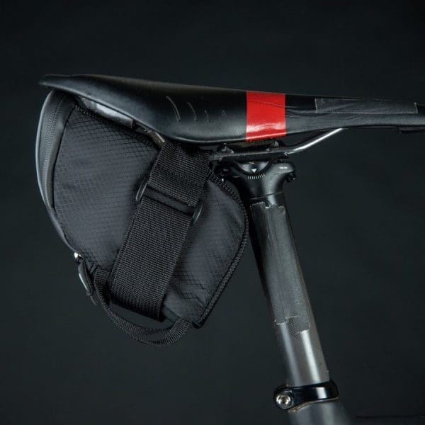 BOLSA LEZYNE MICRO CADDY NEGRA M