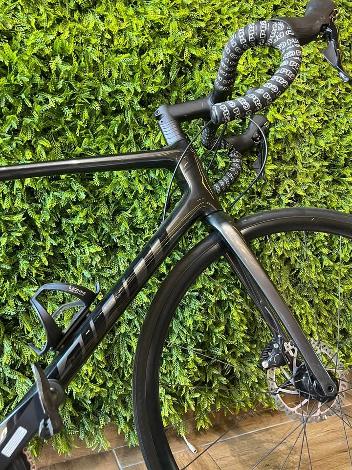 Bicicleta de Ruta Medio uso RUTA Giant TCR Gris oscuro carbono