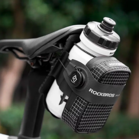 Mini Bolsa Trasera Porta Ánfora Bici Cap 0.2 Lt Rockbros Negro Con Blanco cuadros